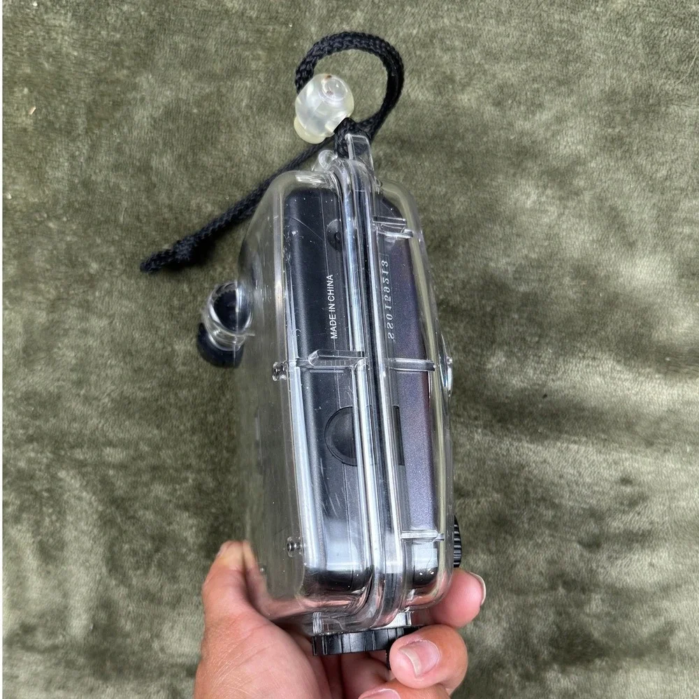 Snap Sights 35mm Film Camera Waterproof Underwater Case 100ft 30m Black Clear